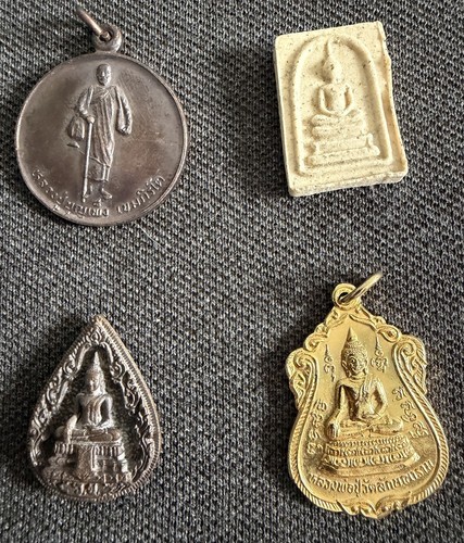 Set aus amulette - aus,