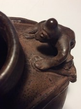 Terrakotta-Krug mit Elefant &